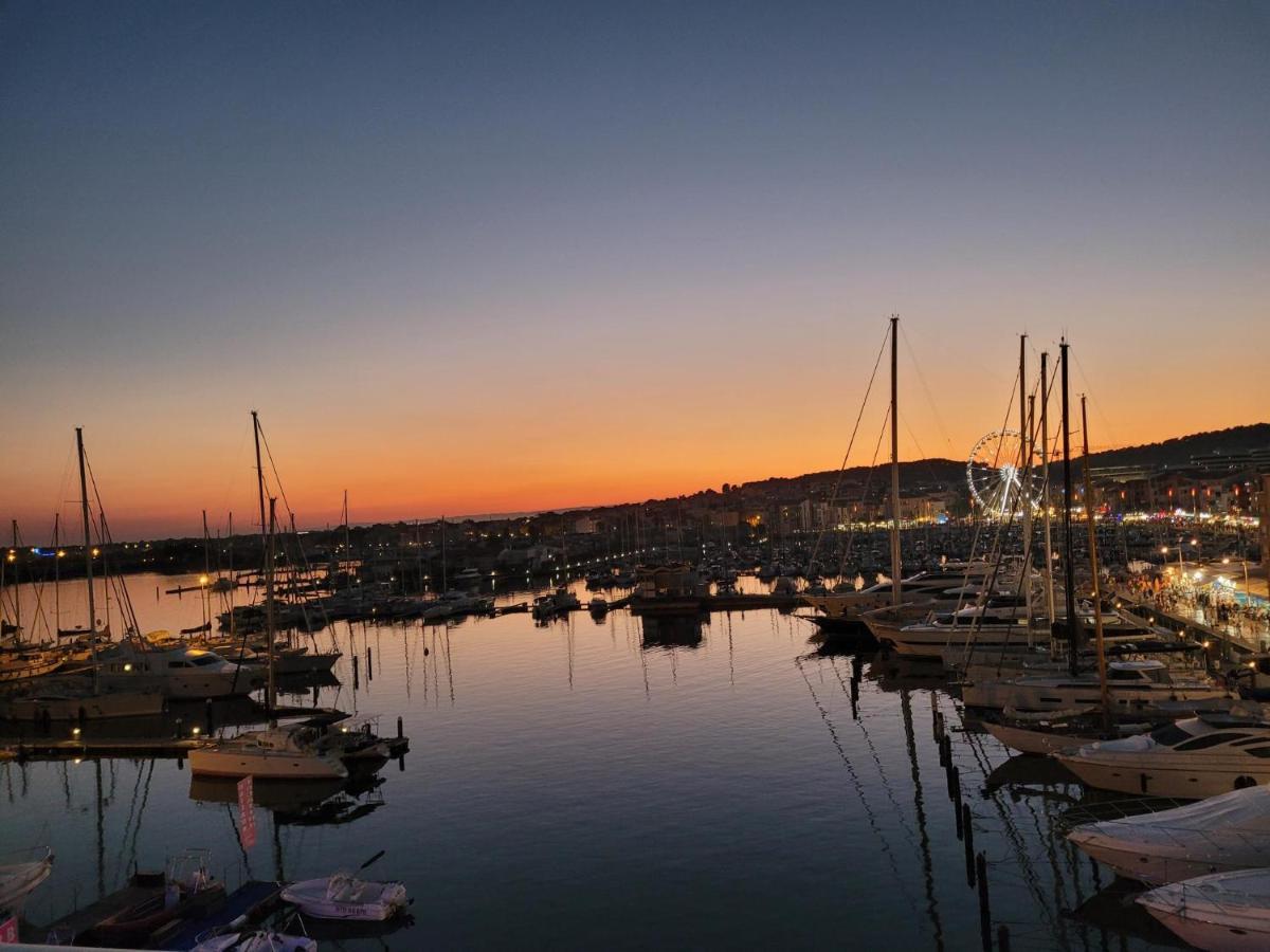 Studio Cap D Agde Vue Port Eksteriør bilde